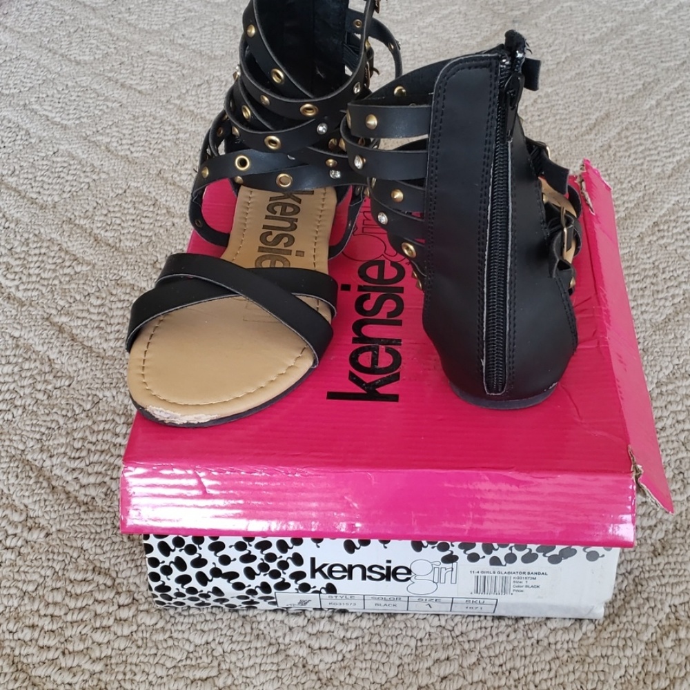 Gladiator sandals